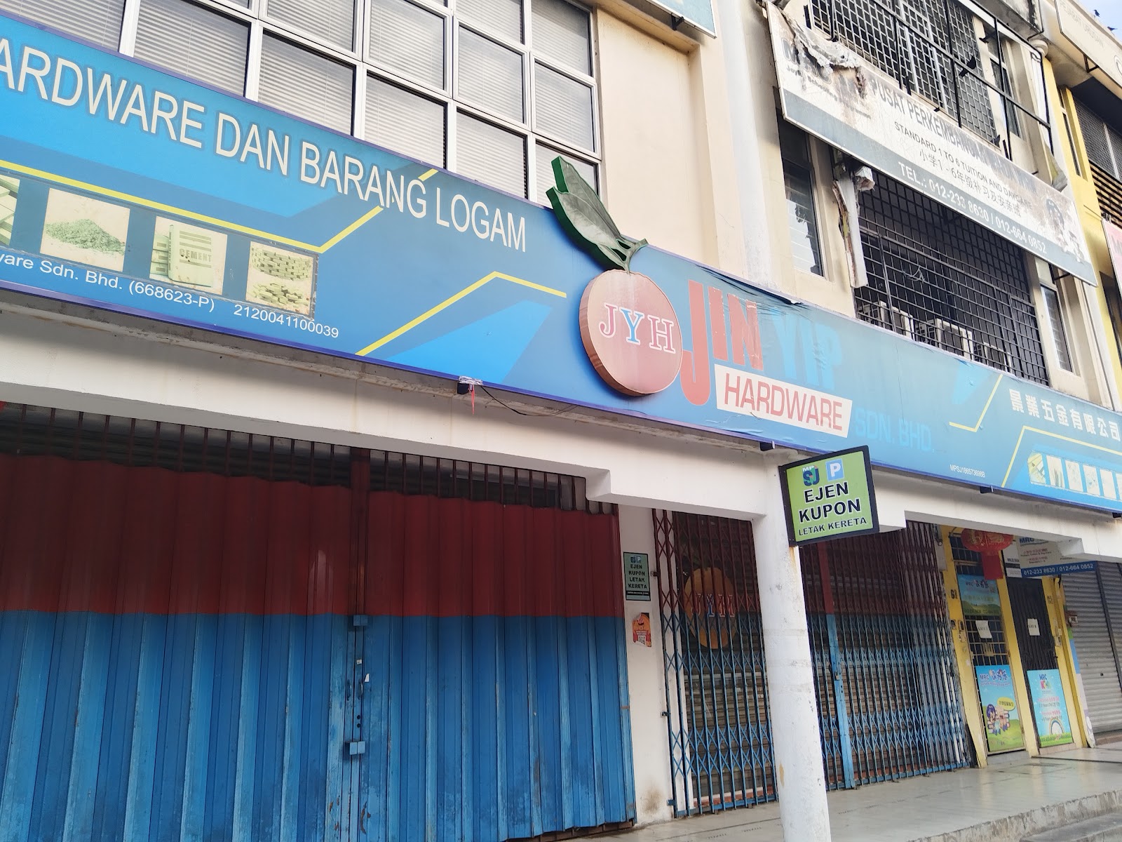 The Living Depot Puchong 4